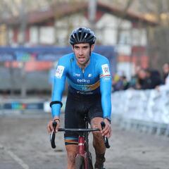 Asturias se lleva el relevo mixto por equipos en Amurrio