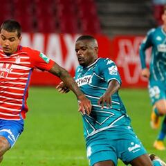 Diego Martínez tendrá a punto a Machís y Kenedy tras el parón