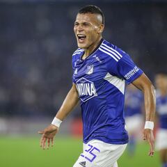 Paredes: “Quiero salir campeón con el club que me abrió las puertas”