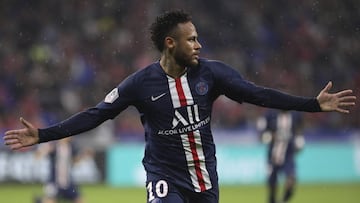 Con un gol &#039;in extremis&#039; de Neymar, el cuadro parisino venci&oacute; por la m&iacute;nima diferencia y en su casa al Olympique de Lyon.