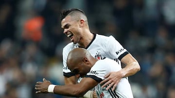 El central portugu&eacute;s del Besiktas, Pepe, durante un partido.