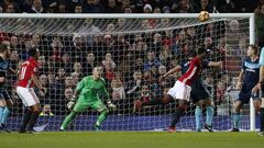 Manchester de Mou termina el año con agónica victoria