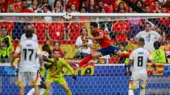 Merino marca el gol que mete a España en semifinales.