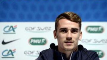 Griezmann, en la rueda de prensa de la selecci&oacute;n de Francia.