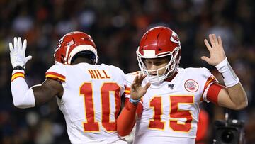 Mahomes y Hill disputaron 58 partidos de temporada regular y se combinaron para 331 pases completos, 4,638 yardas y 46 pases de touchdown.