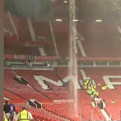 Man Utd v Man City: heavy rain provokes Old Trafford waterfall