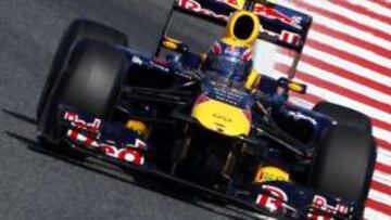 Webber acaba con las 'poles' de Vettel; Alonso, cuarto