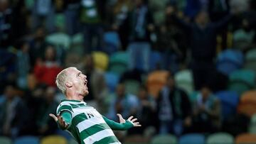 Lisbon (Portugal), 28/11/2019.- Sporting CP's Jeremy Mathieu celebrates after scoring a goal against PSV Eindhoven during their UEFA Europa League Group D soccer match held at Alvalade Stadium, Lisbon, Portugal, 28 November 2019. (Lisboa) EFE/EPA/ROD