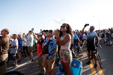 Aficionados al espacio se reúnen para ver la misión Artemis II, que orbitará la Luna y estará tripulada por tres astronautas de la NASA y el astronauta de la CSA (Agencia Espacial Canadiense), Jeremy Hansen.