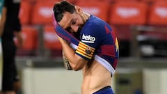 Barcelona: "Messi's only human, he doesn't like losing" - Dani Alves