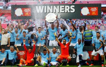 En imágenes: La coronación del City en la Community Shield