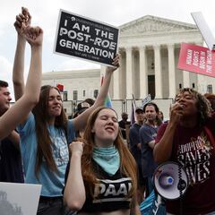 Corte Suprema anula Roe v. Wade y elimina el derecho constitucional al aborto en USA