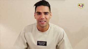 El club español publicó un video del delantero dando sus primeras palabras como jugador del Rayo Vallecano. "No veo la hora en que podamos vernos"