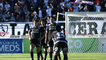 Colo Colo se enredó en el norte