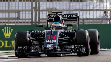 Fernando Alonso en el GP de Abu Dhabi 2016. 