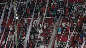 Aficionados de Huracán.