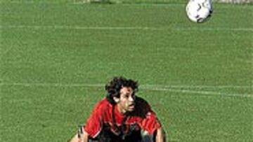 <B>TRES</B>. Jesús ha pasado del Atlético al Depor y, ahora, al Zaragoza.