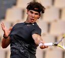 España prueba la pista de la Copa Davis, Nadal incluido