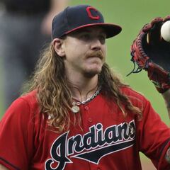 Los Indians envían a Mike Clevinger en cambio a Padres