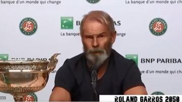 Rafa Nadal aparece caracterizado como campeón de Roland Garros de 2050 en un vídeo que se ha hecho viral en las redes sociales.