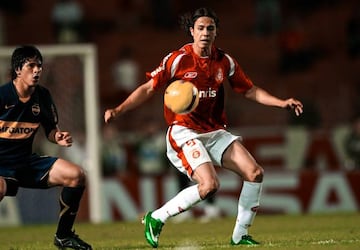 Nilmar, con el Internacional de Porto Alegre, en las semifinales de la Copa Libertadores 2008 contra Boca Juniors.