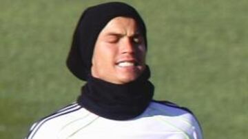 Cristiano sufre una fuerte contusión en su tobillo derecho y es duda contra el Valencia.