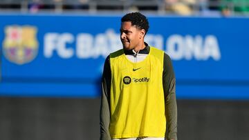 Barcelona's Brazilian forward Vitor Roque attends an open door training session, at the Ciudad Deportiva training ground in Sant Joan Despi, near Barcelona on December 30, 2023. (Photo by Pau BARRENA / AFP)