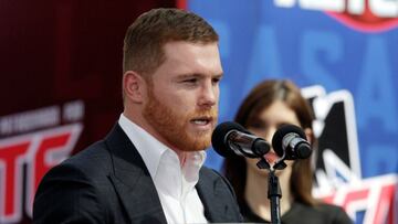 ‘Canelo’ Álvarez practica golf a días de enfrentar a Bivol