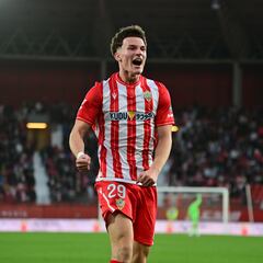 Aprobados y suspensos del Almería: Dzodic marca el ritmo