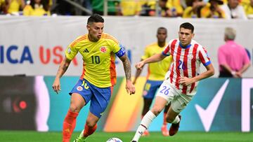 HOUSTON, TEXAS - JUNE 24: James Rodriguez of Colombia controls the ball during the CONMEBOL Copa America 2024 Group D match between Colombia and Paraguay at NRG Stadium on June 24, 2024 in Houston, Texas.   Logan Riely/Getty Images/AFP (Photo by Logan Riely / GETTY IMAGES NORTH AMERICA / Getty Images via AFP)