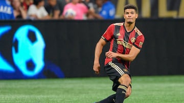 Miles Robinson es arrestado por robo