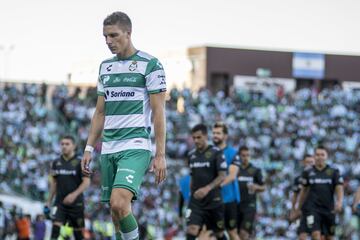 El futbolista de Santos, es uno de los centros delanteros más letales dentro del área que tiene el fútbol mexicano. Con Veracruz y Santos, Furch no ha quedado a deber.