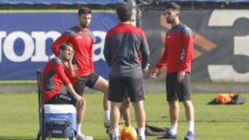 Sergio conversó este lunes con Víctor Sánchez, Víctor Álvarez y Álvaro González, en Sant Adrià.