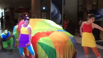 Así fue la colorida presentación del nuevo Toyota Yaris Sedan