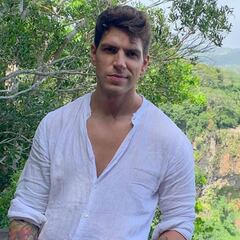 El espectacular cambio físico de Diego Matamoros tras la liposucción