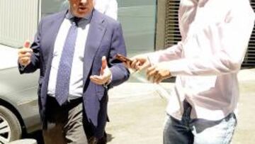 El club ofrece a Raúl rescindir el contrato