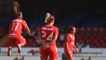 Al Veracruz Femenil se le debe un mes de sueldo