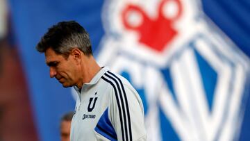 Futbol, Universidad de Chile vs Coquimbo Unido.
Fecha 28, campeonato Nacional 2023.
El entrenador de Universidad de Chile Mauricio Pellegrino es fotografiado durante el partido de primera division contra Coquimbo Unido disputado en el estadio Santa Laura de Santiago, Chile.
24/11/2023
Andres Pina/Photosport
Football, Universidad de Chile vs Coquimbo Unido.
28th turn, 2023 National Championship.
Universidad de Chile's head coach Mauricio Pellegrino is pictured during a first division match against Coquimbo Unido at the Santa Laura stadium in Santiago, Chile.
24/11/2023
Andres Pina/Photosport