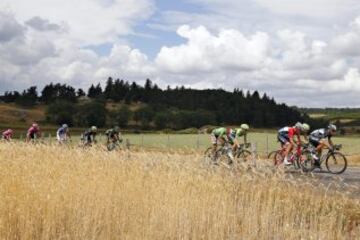 Grupo de escapados entre los que se encontraba Peter Sagan y Kwiatkowski.