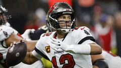 NEW ORLEANS, LOUISIANA - SEPTEMBER 18: Tom Brady #12 of the Tampa Bay Buccaneers throws the ball in the second quarter of the game against the New Orleans Saints at Caesars Superdome on September 18, 2022 in New Orleans, Louisiana.   Chris Graythen/Getty Images/AFP