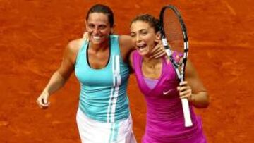 Vinci y Errani (de rosa), ayer.