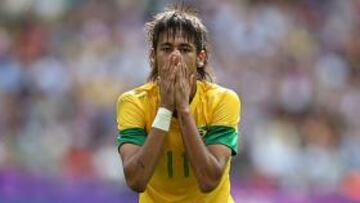 <b>CANSADO. </b>Neymar se lamenta de una ocasión fallida.