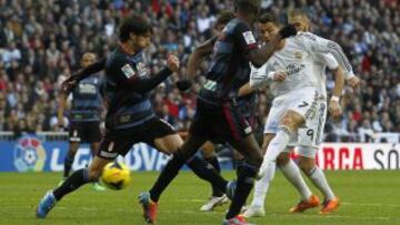 Cristiano Ronaldo marca el 1-0.