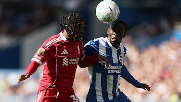 Soccer Football - Premier League - Brighton & Hove Albion v Liverpool - The American Express Community Stadium, Brighton, Britain - March 21, 2026 Brighton & Hove Albion's Yankuba Minteh in action with Liverpool's Jeremie Frimpong Action Images via Reuters/Paul Childs EDITORIAL USE ONLY. NO USE WITH UNAUTHORIZED AUDIO, VIDEO, DATA, FIXTURE LISTS, CLUB/LEAGUE LOGOS OR 'LIVE' SERVICES. ONLINE IN-MATCH USE LIMITED TO 120 IMAGES, NO VIDEO EMULATION. NO USE IN BETTING, GAMES OR SINGLE CLUB/LEAGUE/PLAYER PUBLICATIONS. PLEASE CONTACT YOUR ACCOUNT REPRESENTATIVE FOR FURTHER DETAILS..