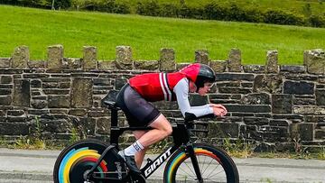 El ciclista británico Maxwell Hereward, durante una carrera