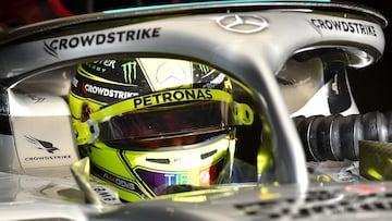 Lewis Hamilton en los primeros entrenamientos libres del GP de Italia.