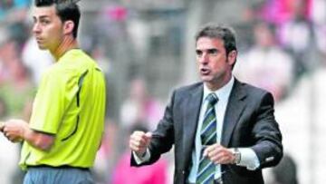 <b>PROTAGONISTA. </b>Arconada se enfrenta a su equipo del alma.