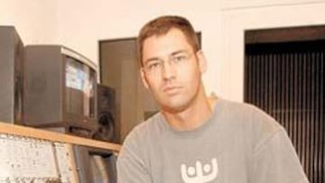 <b>SUEÑO DE JUVENTUD.</b> Su deseo era ser presentador de informativos pero la vida le abrió las puertas de la narración deportiva. A sus 32 años es el segundo comentarista de Canal + y hoy será la voz del Wisla-Real Madrid.