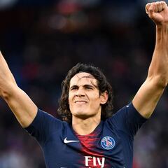 El PSG gana y Cavani se lesiona