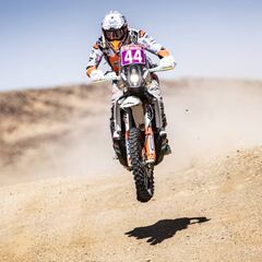 Silk Way: séptimo de Laia Sanz y triunfo de Al Attiyah en coches